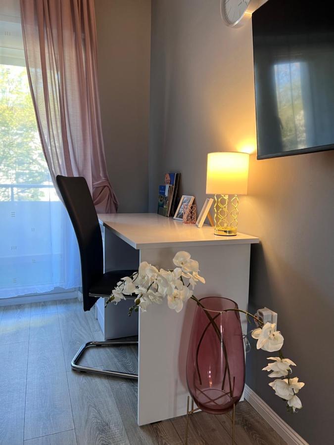 Family Apartment Karlsruhe Eksteriør bilde